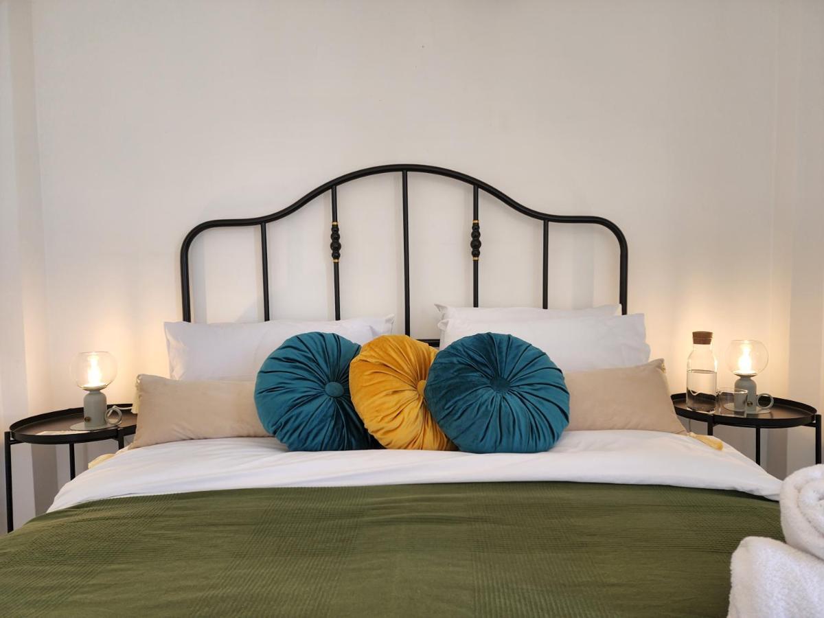 Frida'S Cozy Two Bedroom Apt ラルナカ エクステリア 写真