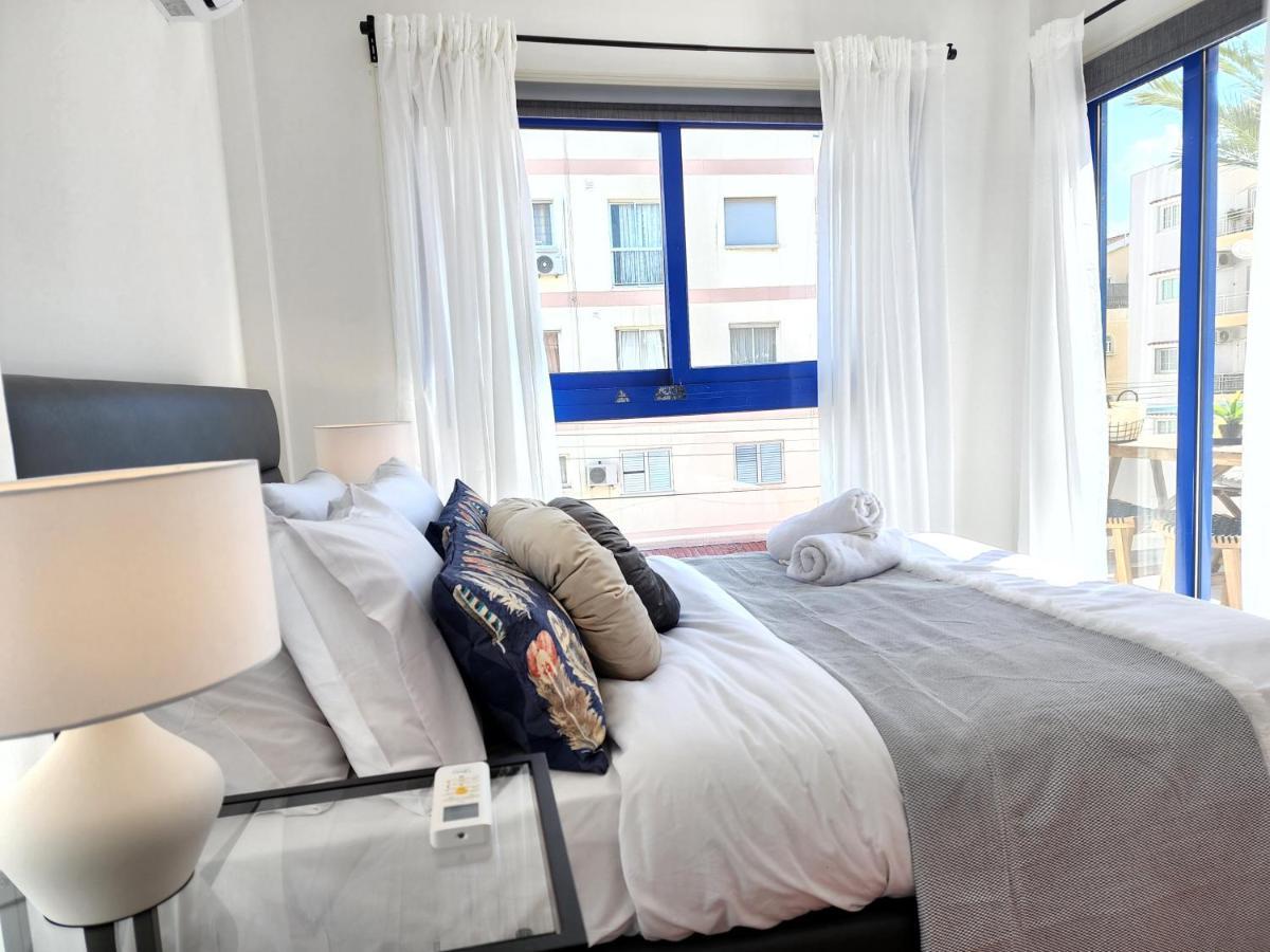 Frida'S Cozy Two Bedroom Apt ラルナカ エクステリア 写真