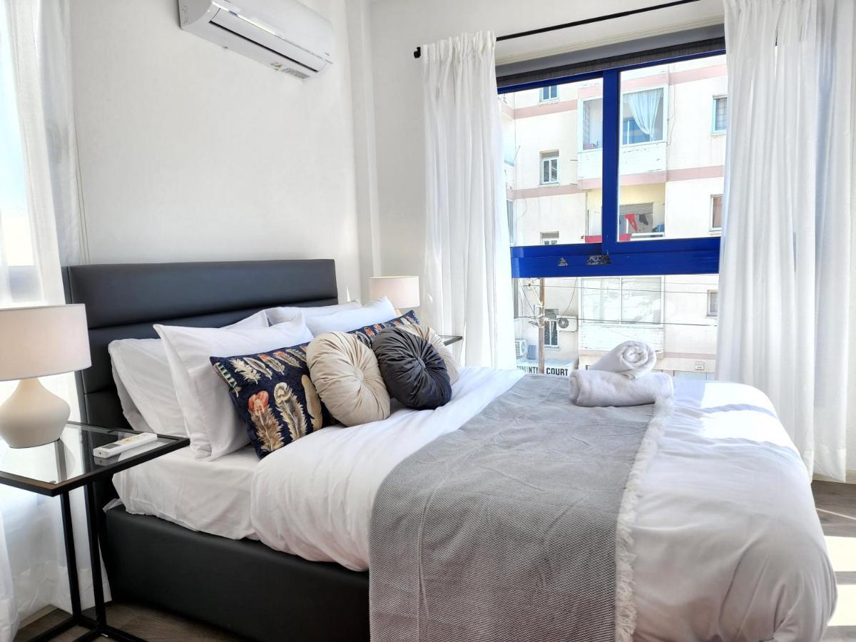 Frida'S Cozy Two Bedroom Apt ラルナカ エクステリア 写真